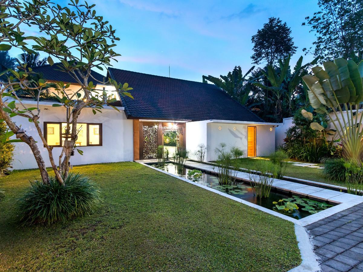 Villa Candi Kecil Tujuh Ubud  Bagian luar foto